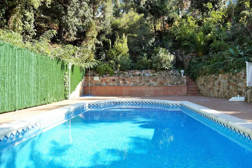 Villa Martina Τόσα ντε Μαρ 0*,